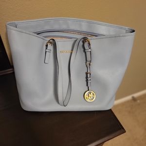 Micheal Kors Purse